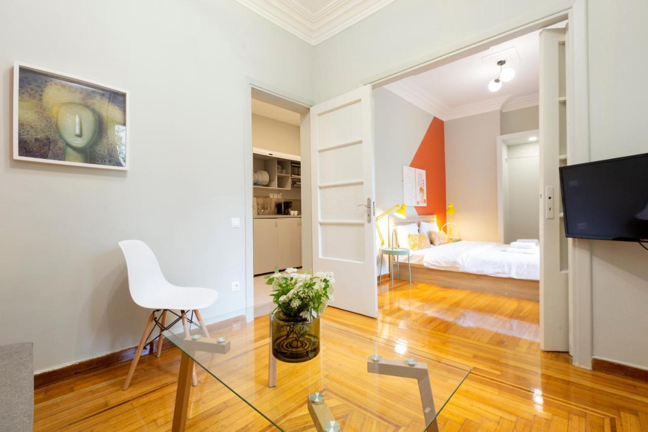 Acropolis Apartments เอเธนส์ ภายนอก รูปภาพ