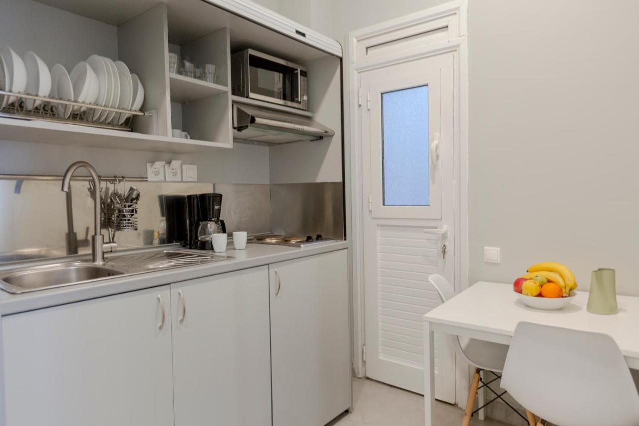 Acropolis Apartments เอเธนส์ ภายนอก รูปภาพ