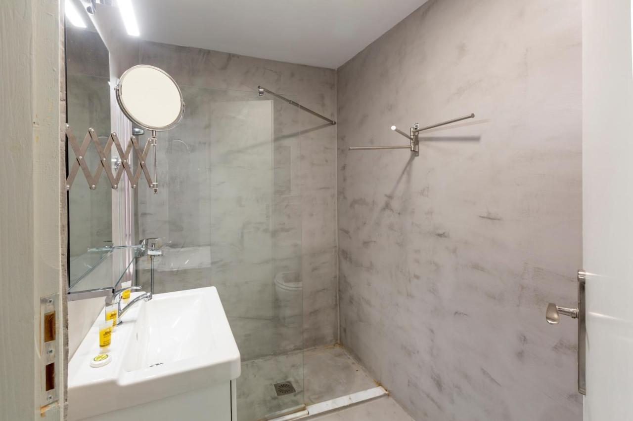 Acropolis Apartments เอเธนส์ ภายนอก รูปภาพ