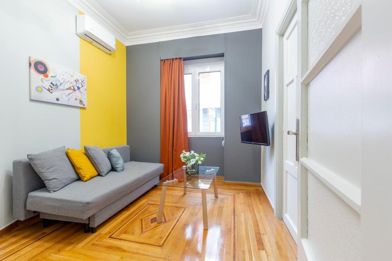 Acropolis Apartments เอเธนส์ ภายนอก รูปภาพ