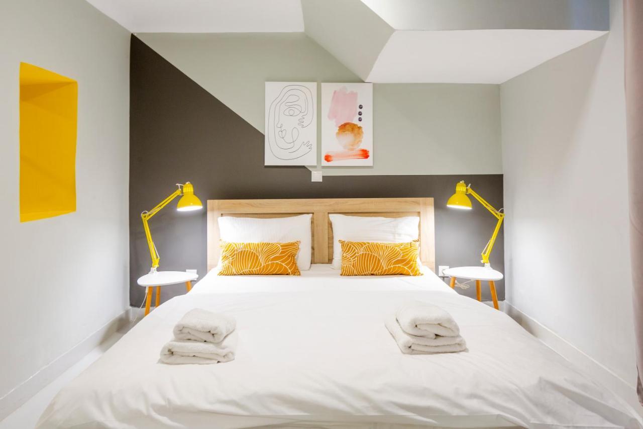 Acropolis Apartments เอเธนส์ ภายนอก รูปภาพ